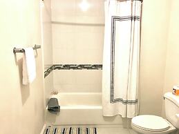 Modern Comfort Suites