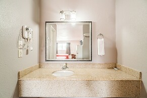 OYO Budget Inn Falfurrias Hwy 281