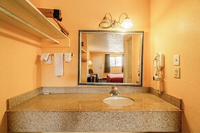 OYO Budget Inn Falfurrias Hwy 281