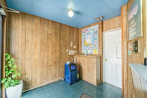 OYO Budget Inn Falfurrias Hwy 281