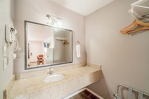 OYO Budget Inn Falfurrias Hwy 281