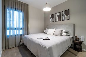 The Haneviim Boutique - Isrentals