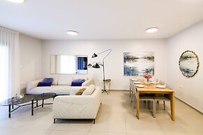 The Haneviim Boutique - Isrentals