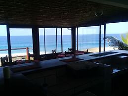 C-Mew Guesthouse