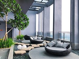 Expressionz Professional Suites by Luxurious Lifestyle Living