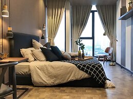 Expressionz Professional Suites by Luxurious Lifestyle Living