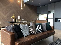 Expressionz Professional Suites by Luxurious Lifestyle Living