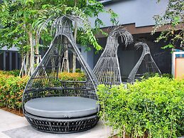 Expressionz Professional Suites by Luxurious Lifestyle Living