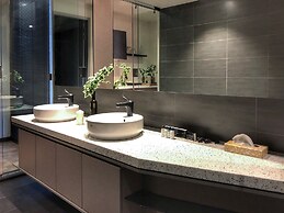 Expressionz Professional Suites by Luxurious Lifestyle Living