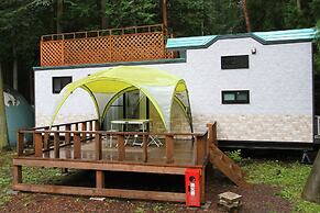 Shimizu Kuniaki’s Paradise of Forest and Lake