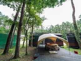 Shimizu Kuniaki’s Paradise of Forest and Lake