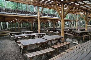 Shimizu Kuniaki’s Paradise of Forest and Lake