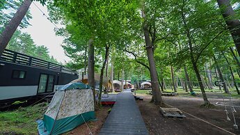 Shimizu Kuniaki’s Paradise of Forest and Lake
