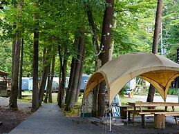 Shimizu Kuniaki’s Paradise of Forest and Lake