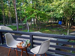 Shimizu Kuniaki’s Paradise of Forest and Lake