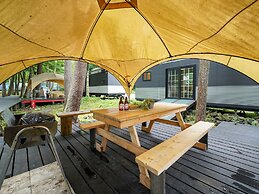 Shimizu Kuniaki’s Paradise of Forest and Lake