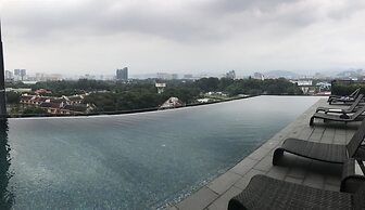 Expressionz Professional Suites by Kelvin