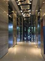 Expressionz Professional Suites by Kelvin