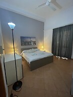 Hola Cathedral House