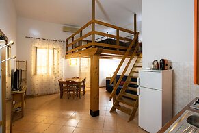 Hola Cathedral House