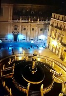 Hola Cathedral House