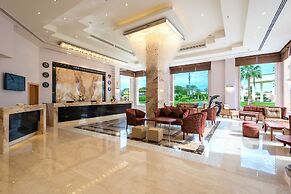 Xperience Kiroseiz Parkland Resort