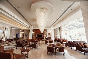 Xperience Kiroseiz Parkland Resort