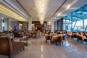 Xperience Kiroseiz Parkland Resort