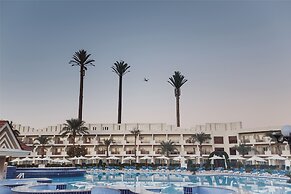 Xperience Kiroseiz Parkland Resort