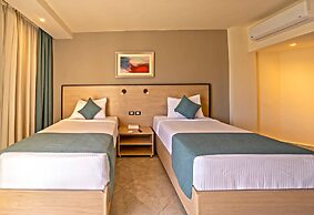 Xperience Kiroseiz Parkland Resort