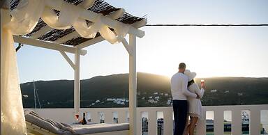 The Veranda of Gavrion - Premium Cycladic House