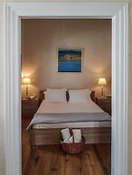 The Veranda of Gavrion - Premium Cycladic House