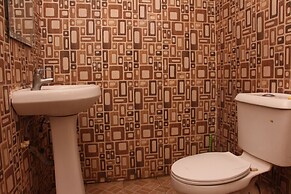 Daniel Suites
