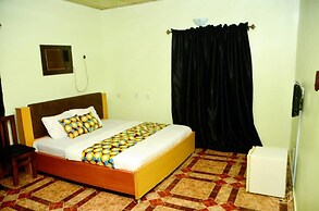 De Haven Suites