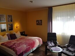 Hotel zur Fichtenbreite Garni