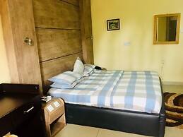 Duoban Hotel & Suite