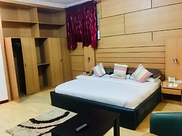 Duoban Hotel & Suite