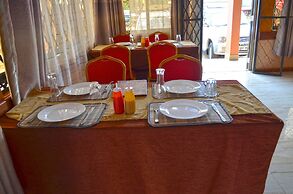 Moonlight Hotel-Namanve