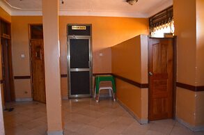 Moonlight Hotel-Namanve