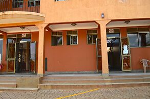 Moonlight Hotel-Namanve