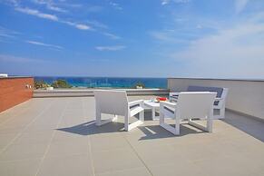 Pearl Beachfront Villa