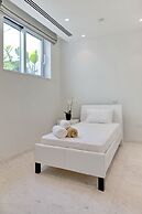 Pearl Beachfront Villa