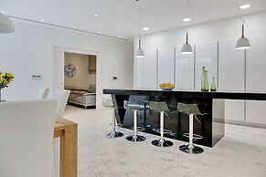 Pearl Beachfront Villa