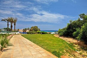 Pearl Beachfront Villa