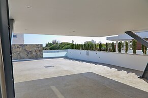 Pearl Beachfront Villa