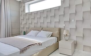 Pearl Beachfront Villa