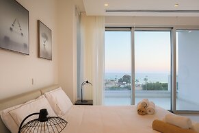 Pearl Beachfront Villa