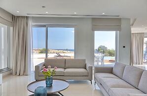 Pearl Beachfront Villa