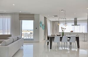 Pearl Beachfront Villa