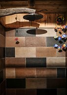 Chimo Refuges Treehouse Resort